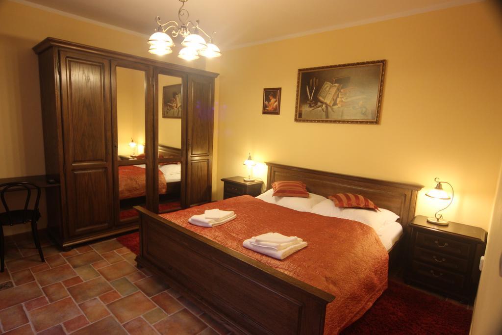 Hotel Pelikan Тршебонь Номер фото