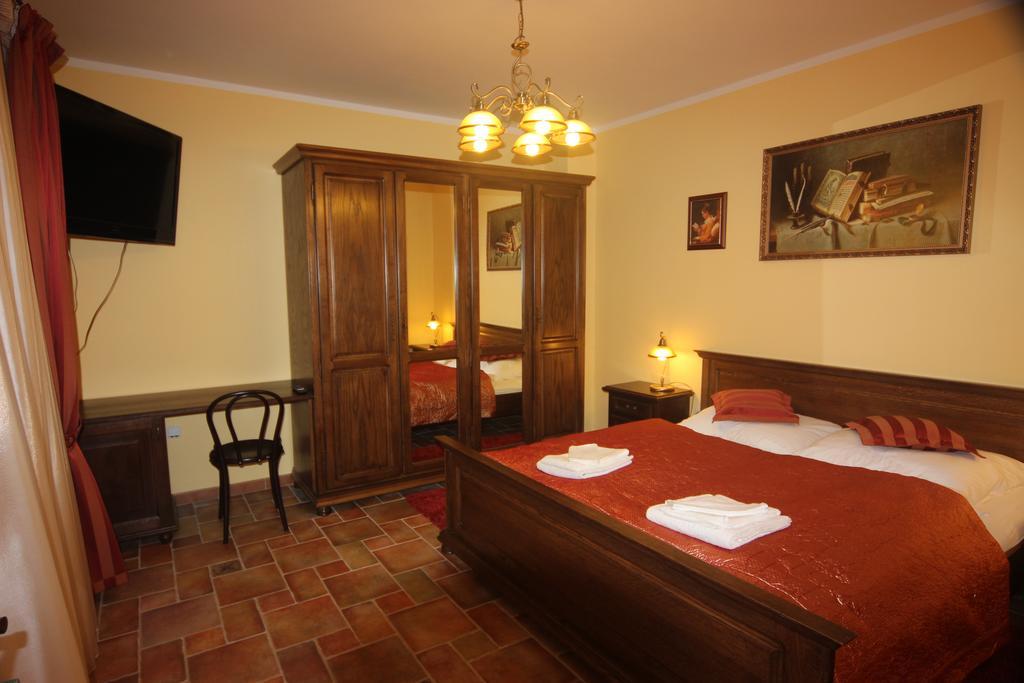 Hotel Pelikan Тршебонь Номер фото